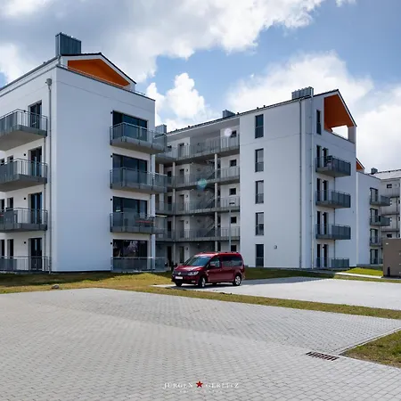 Ocean Place- 3 Og, Balkon, Blick Ins Gruene, Kamin Olpenæs