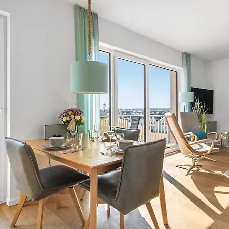 Ocean Place- 3 Og, Balkon, Blick Ins Gruene, Kamin Olpenæs